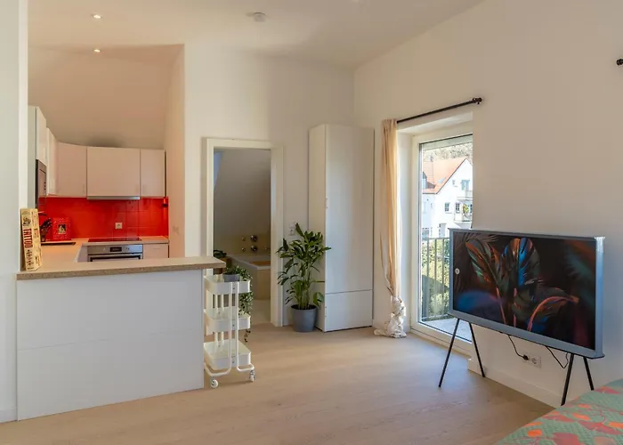 Boutique In Freising, Nahe Muenchen Und Flughafen Muenchen *