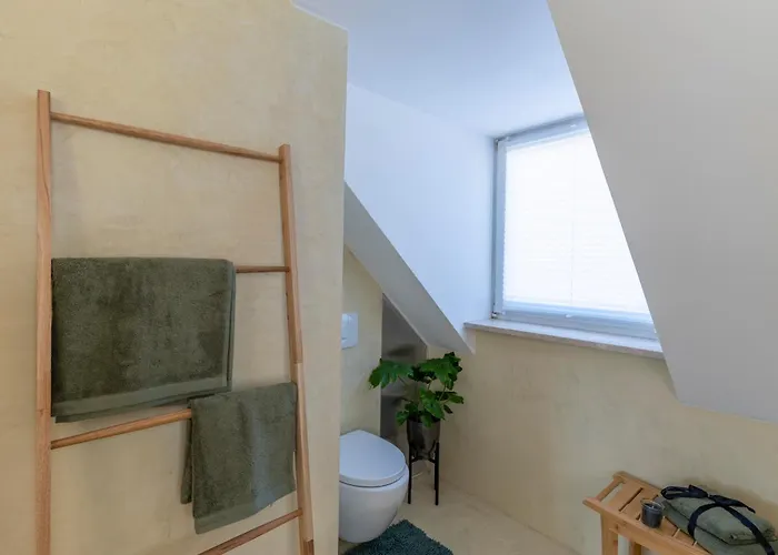 Boutique In Freising, Nahe Muenchen Und Flughafen Muenchen * Freising